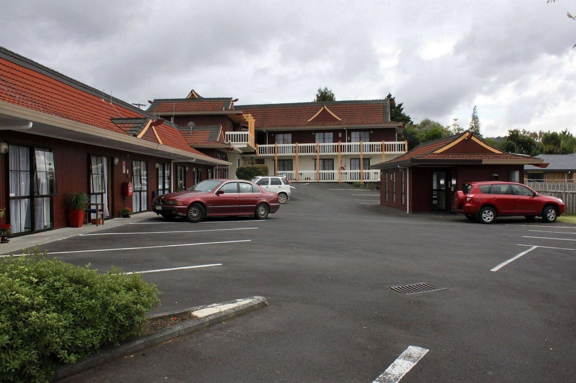 Cherry Court Motor Lodge วานกาไร ภายนอก รูปภาพ