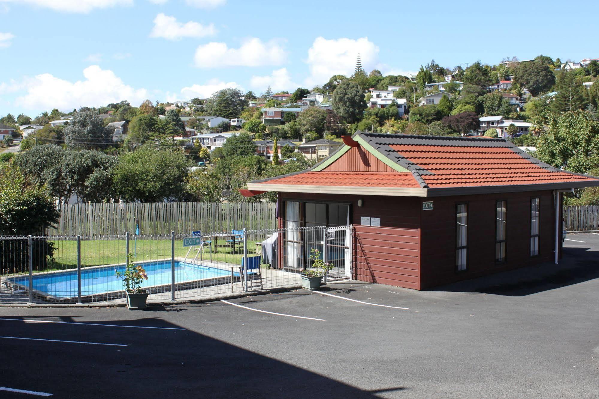 Cherry Court Motor Lodge วานกาไร ภายนอก รูปภาพ