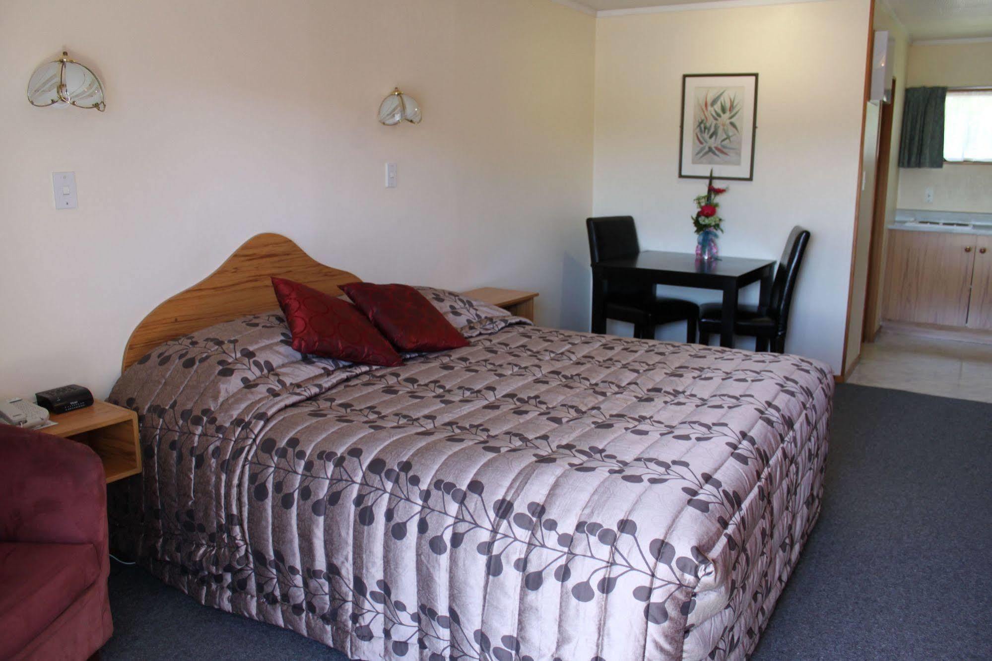 Cherry Court Motor Lodge วานกาไร ภายนอก รูปภาพ